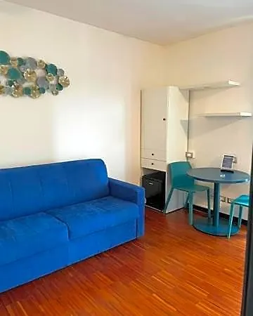 Camplus Lambrate Casa Per Ferie Apartamento