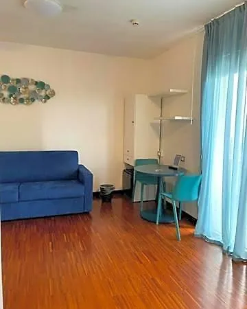Apartamento Camplus Lambrate Casa Per Ferie Milán